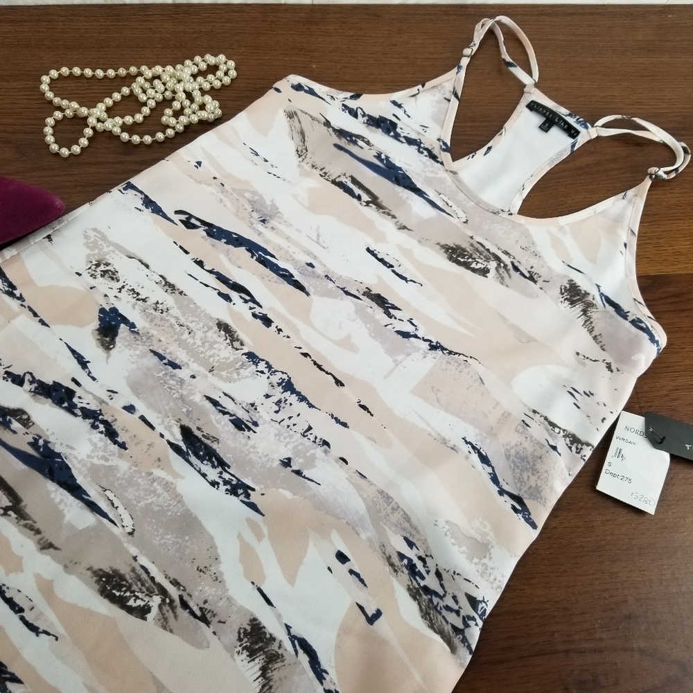 Thieves like us  Nordstroms Razor back  254
